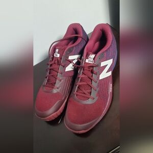 New Balance Tennis shoes